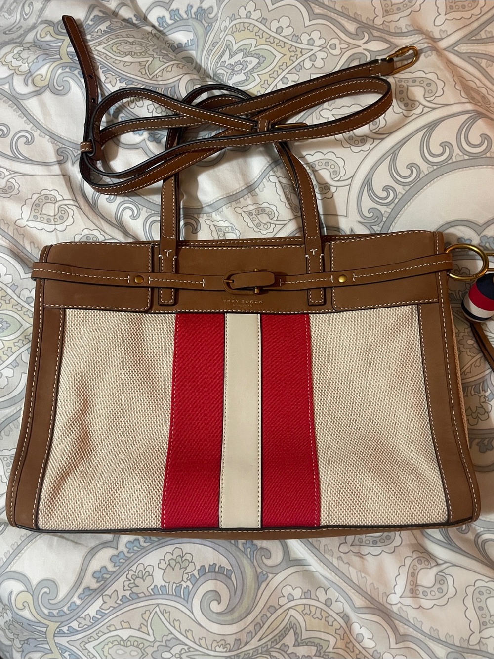 Like New Tory Burch tote.